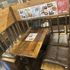 2～4名様までお気軽に！友人同士の飲み会にもオススメ！