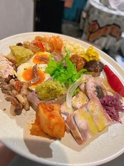 本日のテリーヌとタパス盛り ~特製テリーヌとタパスを一皿に~