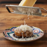 十八番仕込み！噛むほど旨味あふれる肉厚つくね