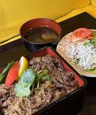 炭焼菜彩干物飯 紀州のしずくのおすすめテイクアウト2