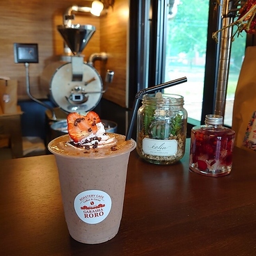 ROASTERY CAFE GARASHA RORO ロースタリーカフェガラシャロロの雰囲気1