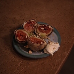 とろける甘さと熱々フリットの衝撃！「無花果のフリット」の写真