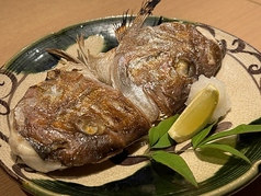真鯛のかぶと焼き