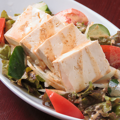 豆腐サラダ