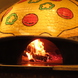 400℃の高温の釜で一気に焼き上げるナポリピザ！