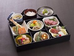 会席弁当　【雅-miyabi】