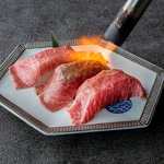 匠の技は上質なお肉の味わいを引き上げます。