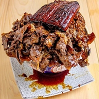 鰻牛丼（牛肉300g） ￥3,490円(税込)