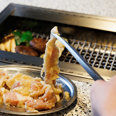 当店名物のにんにくまみれが癖になる