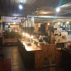 店内には大型テレビを4台も完備！野球などの白熱するスポーツを、みんなで一体となって応援しましょう◎