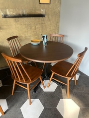 テーブル席あり！