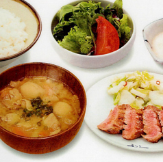 【極厚】宮城芋煮汁と牛たん極焼定食 2枚4切