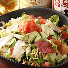 魚三蔵海鮮サラダ