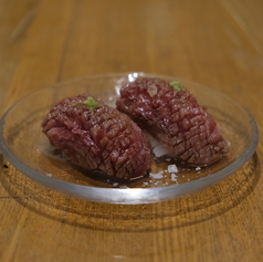 和牛 イチボの握り 2貫