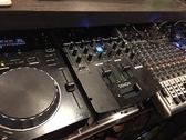 【DJブース・個室座敷パーティールームを完備】パーティーを楽しむための設備が充実！ご友人との楽しい時間を過ごしたい時にぴったりです。どんなシチュエーションでも利用可能な空間となっておりますので、その日のシーンに合わせてご利用いただけます◎楽しく盛り上がりたいお客様は当店でワイワイ楽しんじゃいましょう♪