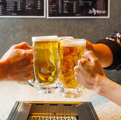 肉料理と共に楽しむ、バラエティ豊かなドリンク