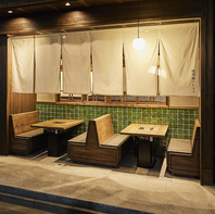 川越の歴史的な街並みに溶け込む、レトロでモダンな空間