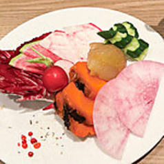 野菜のバーニャカウダ　焦がし醤油のアンチョビソース