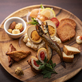 料理メニュー写真&nbsp;名物！ 燻製盛り合わせ (写真は2人前)
