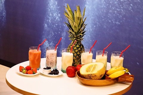 White Beach Cafe Jetty S ホワイトビーチカフェジェティーズ 横浜中華街 カフェ スイーツ ネット予約可 ホットペッパーグルメ