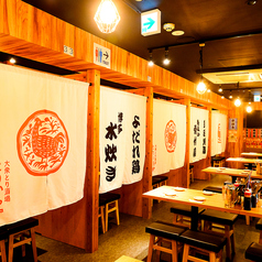 温かみのある店内でゆったりと絶品鶏料理をお楽しみいただけます◎※画像はイメージです。