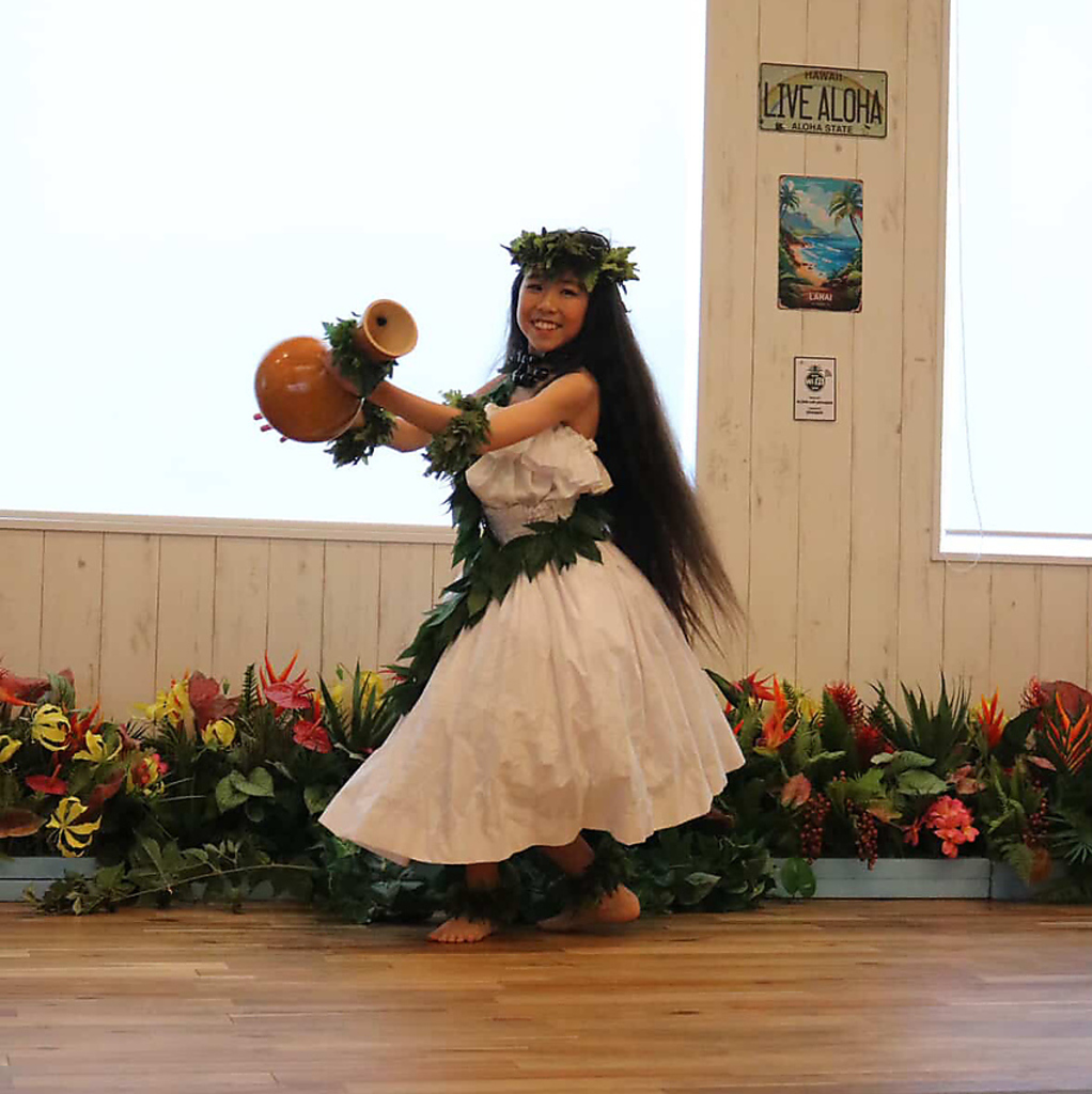 ALOHA CAFE Pineapple �A���n �J�t�F �p�C�i�b�v�� ���ΓX