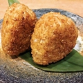 料理メニュー写真&nbsp;焼きおにぎりバター添え（1個）