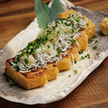 料理メニュー写真&nbsp;栃尾揚げ (しらすとネギ)