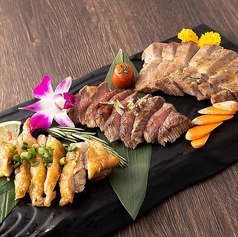 豪快に焼き上げた原始焼き盛り