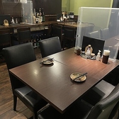 全席で喫煙が可能となっております。愛煙家の方も、時間を気にせず、こだわりの料理やお酒と共に、ゆっくりとお過ごしいただけます。ぜひご利用ください。