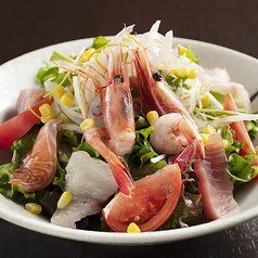 本月の海鮮サラダ/蒸し鶏サラダ/明太ポテトサラダ