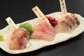 料理メニュー写真 産直鮮魚刺身三種盛り合わせ