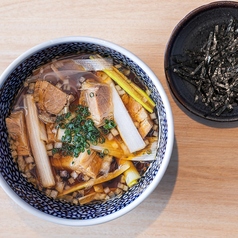 煮豚入り魚介のこってりつけ汁