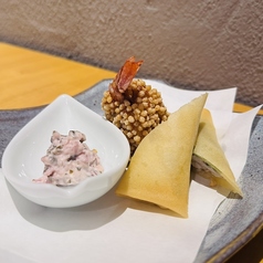 鯵春巻き　エビフライ