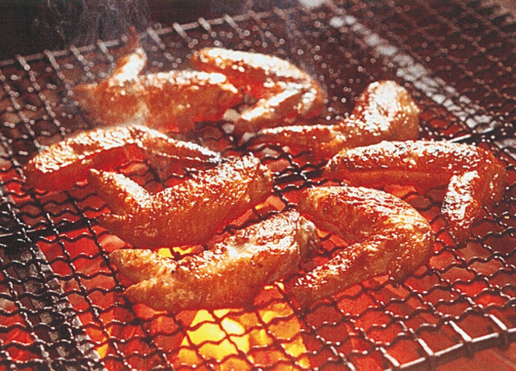 秘伝のタレと特性のスパイスで味付け☆一度食べたらやみつき！！