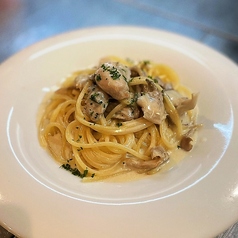 【お得なディナーセット】牡蠣とキノコのクリームスパゲッティ