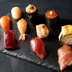 SUSHI BAR ヒコーキ雲のコース写真