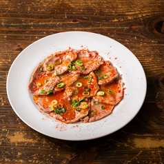 低温調理　豚タンのカルパッチョ　レモンソース