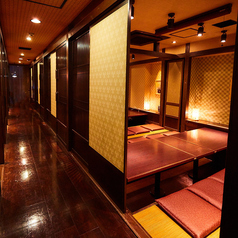 【広島 個室 居酒屋】掘りごたつタイプの個室席は少人数様からのご利用が可能です◎