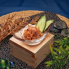 梅水晶/塩モツ煮/たこわさ/塩昆布キャベツ/鶏皮ポン酢