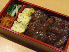 黒毛和牛カルビ焼肉弁当☆1800円他