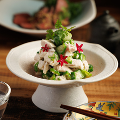 おくらと低温調理鶏むね肉の和物