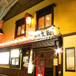 【線路沿いに佇む隠れ家】秋葉原駅（昭和通り口）3分！この看板を目印にお越しください♪