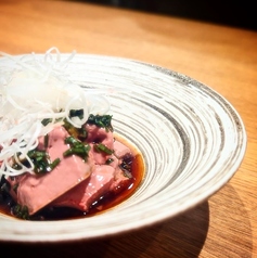 豊西牛のレバ刺し風~自家製にら醤油~