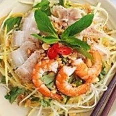 チャシューとエビサラダ.