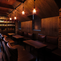 BAR 屋根裏の雰囲気3