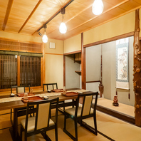 静けさの中に、華やかさを添えて