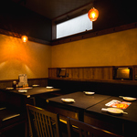 落ち着いた雰囲気の店内！ごゆっくりおくつろぎ下さい♪