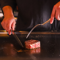 ライブ感が楽しめるカウンター席がおすすめ