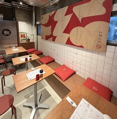 名古屋メシとお酒 きしめんズズズ 栄三丁目店の雰囲気3